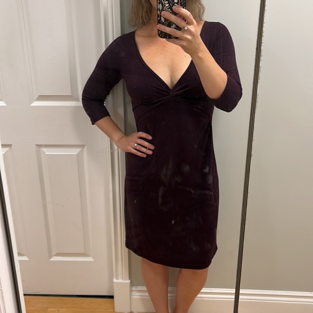 ✨HP✨MUSCADE COUTURE maternity & nursing. (M) - violet. 🇨🇦⚜️ - Picture 2 of 11